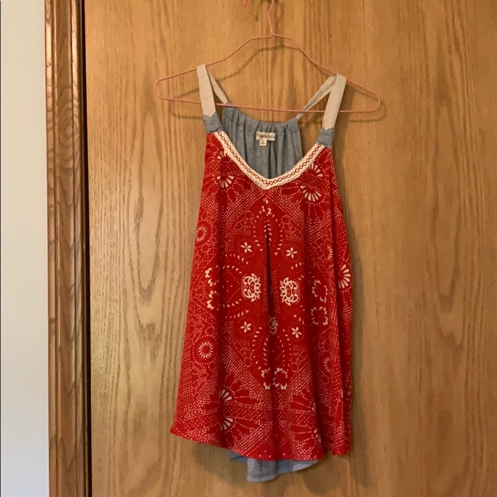 Women’s or girls top